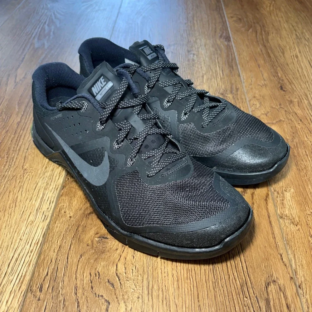 Nike‎ Metcon 2 Mens Training Shoes Black Dark Grey Volt 819899-007 Size 10.5